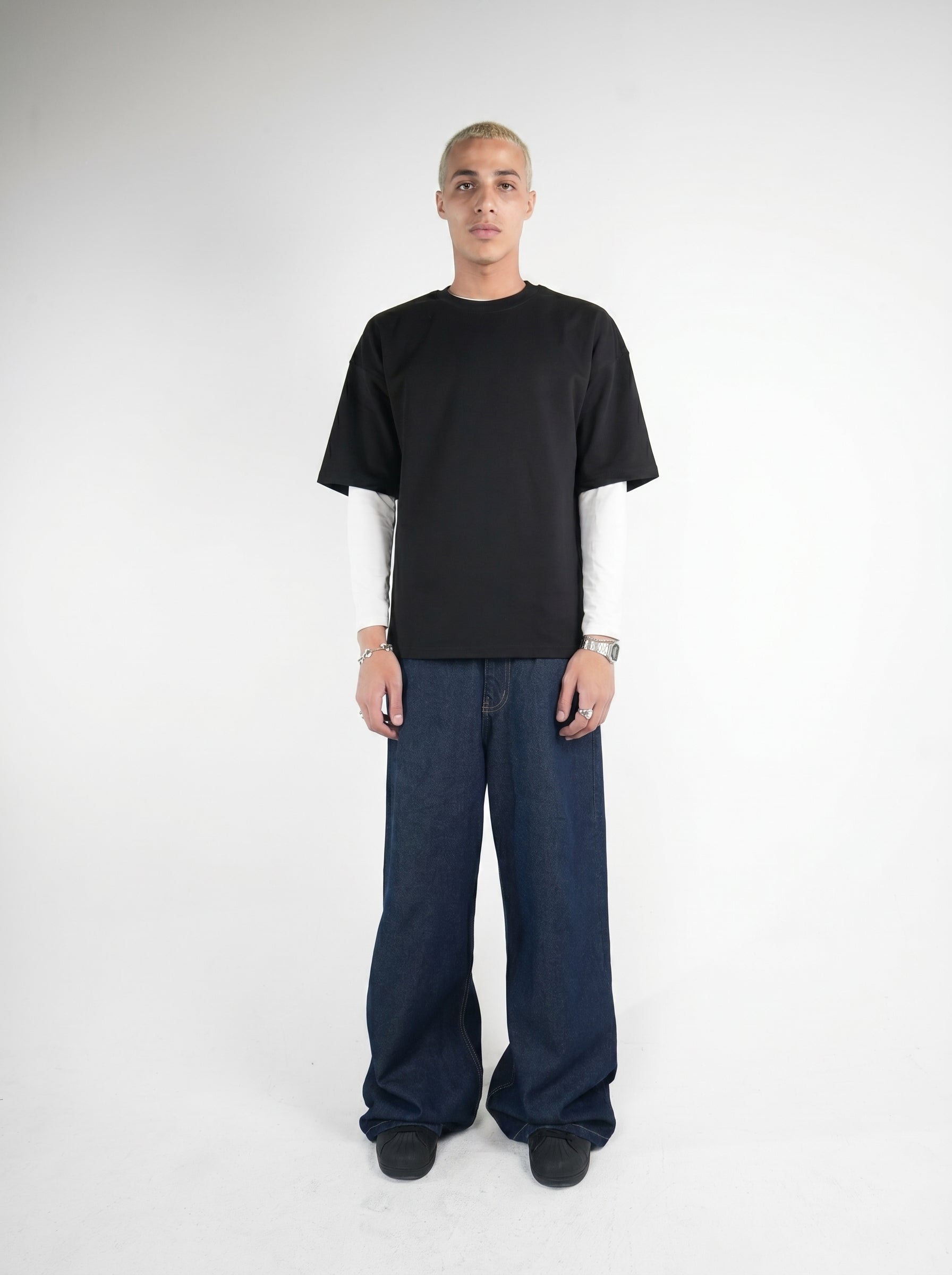 Raw blue baggy denim